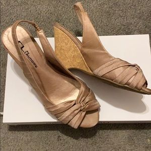 CL Chinese Laundry Nude slingback Peoptoe Wedges